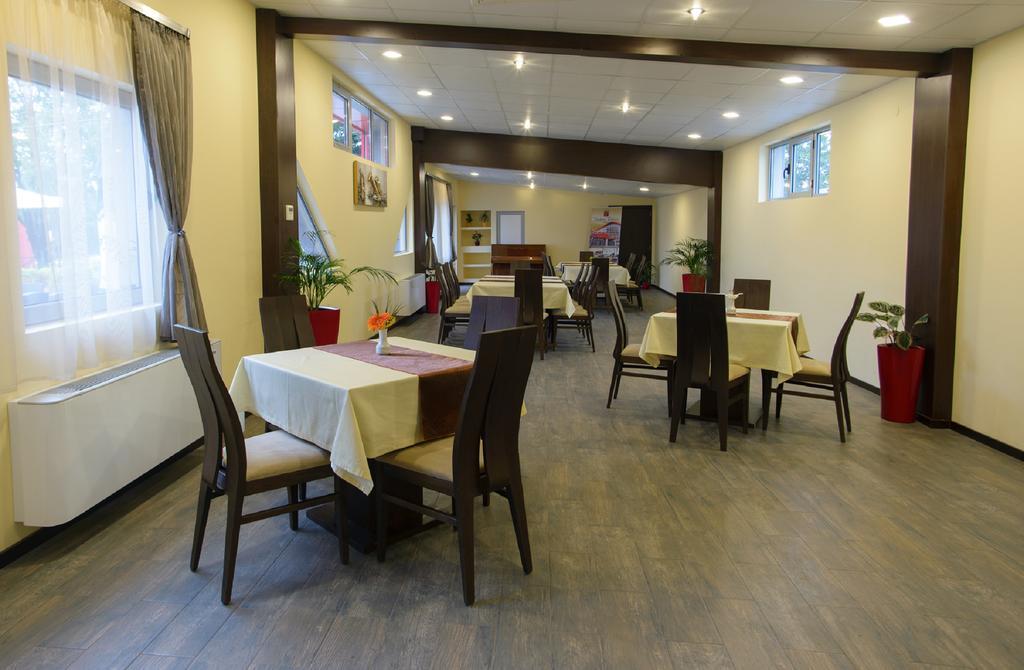 Teodora Palace Hotel Ρούσε Εξωτερικό φωτογραφία